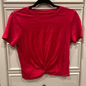 3 for 30! 📍Red crop top📍